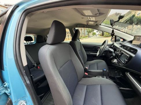 Used 2016 Toyota Prius C Two FWD image 44