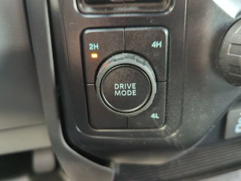 Used 2025 Ford F250 XLT image 15