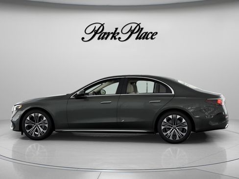 New 2026 Mercedes-Benz E 350 Sedan image 9