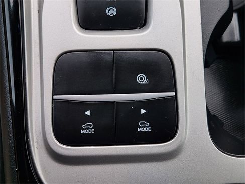 Used 2023 Ford Explorer ST-Line w/ Class IV Trailer Tow Package image 20