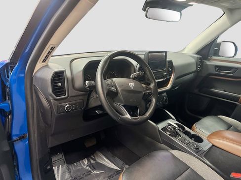 Used 2022 Ford Bronco Sport Outer Banks w/ Tech Package image 9