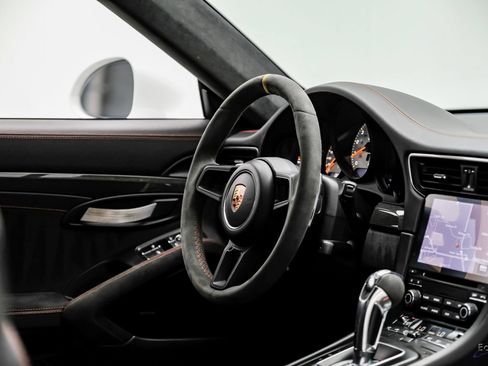 Used 2019 Porsche 911 GT3 RS RWD image 66