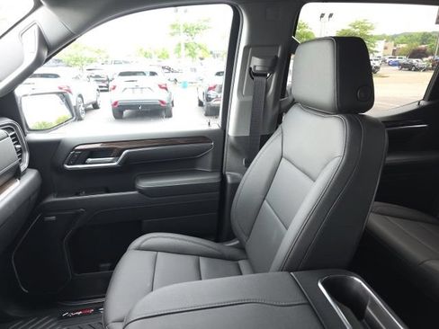 New 2026 Chevrolet Silverado 1500 RST w/ RST All Star Premium Package AWD/4WD image 25