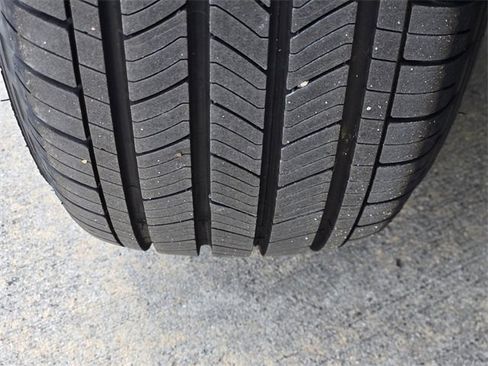 Used 2024 Ford Maverick Lariat w/ 4K Tow Package image 11