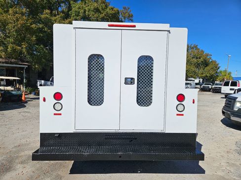 Used 2017 Ford F350 XL w/ Power Equipment Group image 8