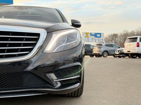 Used 2017 Mercedes-Benz S 550 S 550 image 4