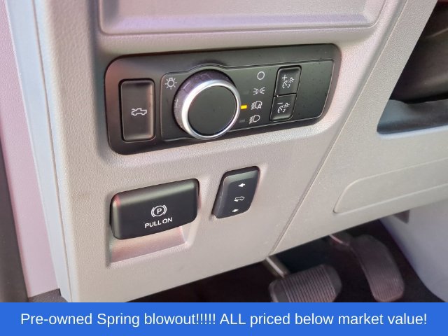 Used 2025 Ford F150 Lightning Flash AWD/4WD image 26