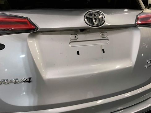Used 2017 Toyota RAV4 LE w/ All Weather Liner Package AWD/4WD image 31