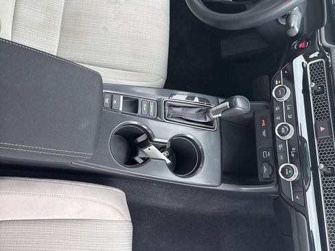Certified 2023 Honda Civic EX image 28