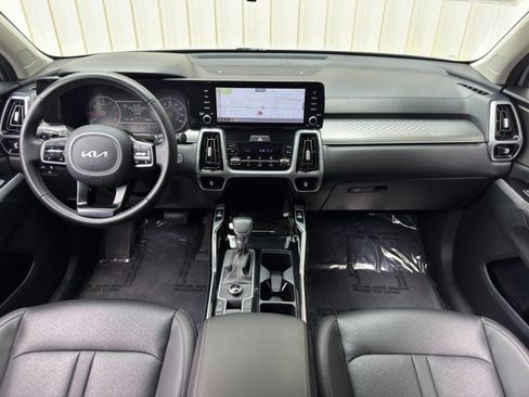 Used 2022 Kia Sorento SX AWD/4WD image 12