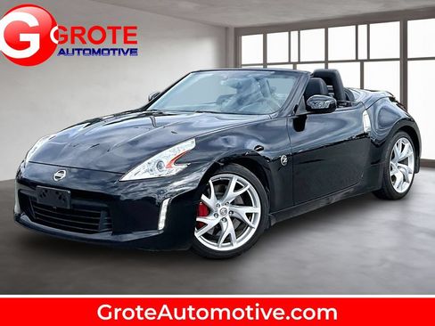 Used 2016 Nissan 370Z Touring Sport RWD image 1
