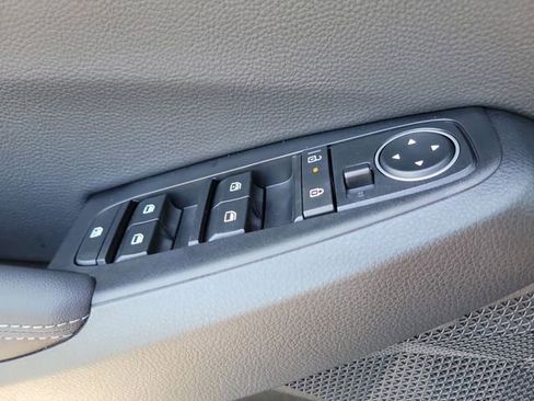 New 2026 Kia Seltos S FWD image 20