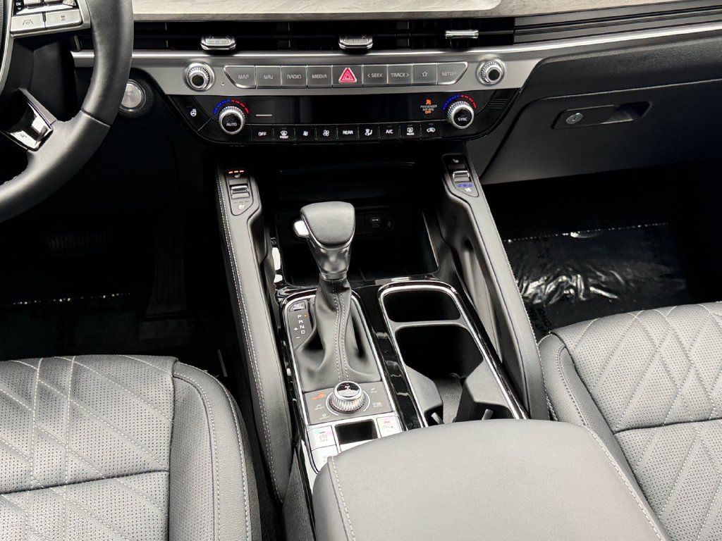 Used 2025 Kia Telluride EX X-Line AWD/4WD image 14