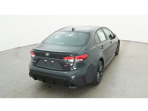 Used 2026 Toyota Corolla SE FWD image 10