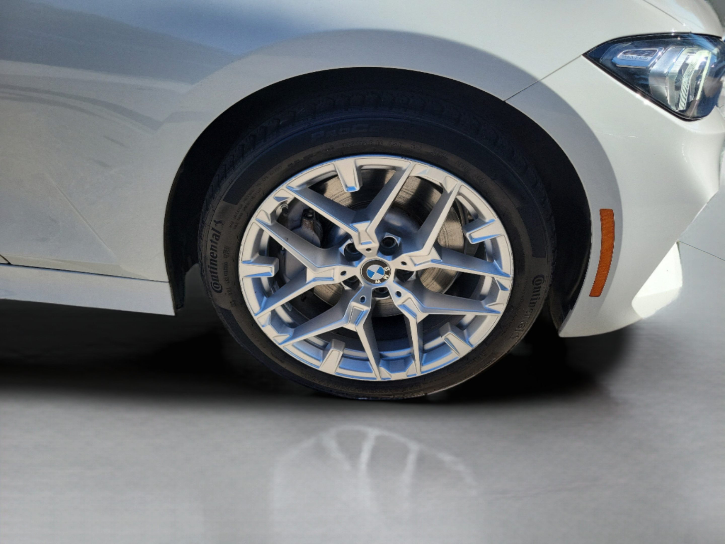Used 2025 BMW 330i Sedan RWD image 31