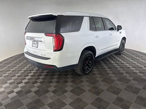 Used 2022 GMC Yukon SLE w/ Gmc Pro Safety Plus Package AWD/4WD image 7