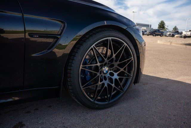 Used 2018 BMW M3 RWD image 7