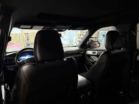 Used 2021 Ford Explorer ST w/ Equipment Group 401A AWD/4WD image 22