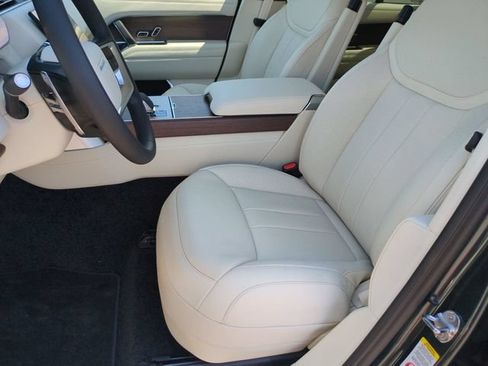 New 2026 Land Rover Range Rover SE AWD/4WD image 12