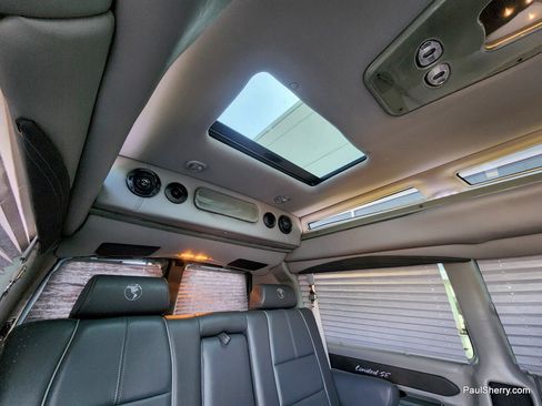 Used 2019 Chevrolet Express 2500 w/ Enhanced Convenience Package RWD image 19