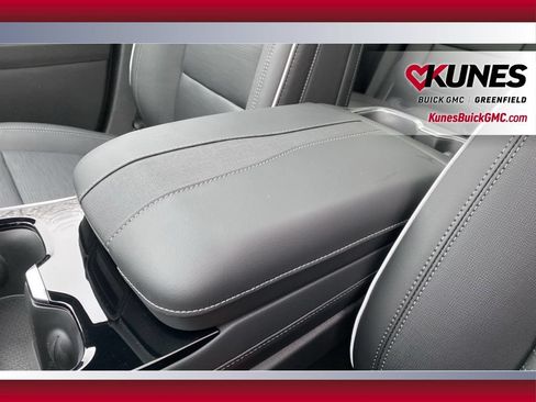 New 2026 Buick Enclave Sport Touring w/ Power Package AWD/4WD image 30