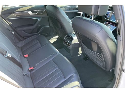 Used 2022 Audi A6 Premium Plus w/ Premium Plus Package image 16