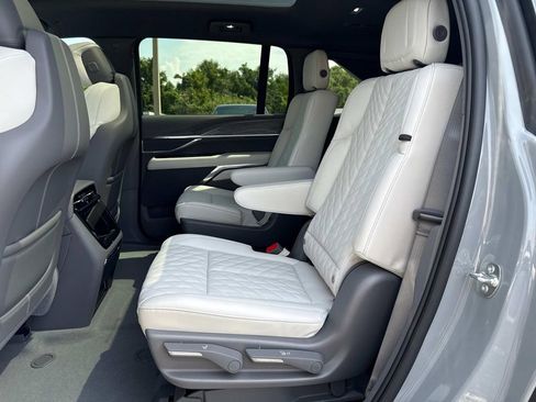 New 2026 Cadillac Escalade IQ Luxury 1 image 14