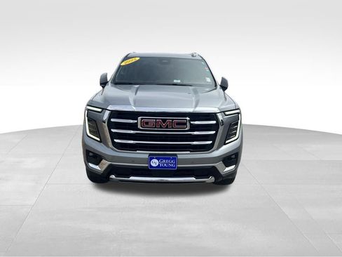 Used 2025 GMC Yukon XL Elevation image 10