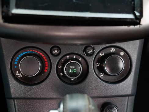 Used 2009 Mitsubishi Eclipse GS image 27