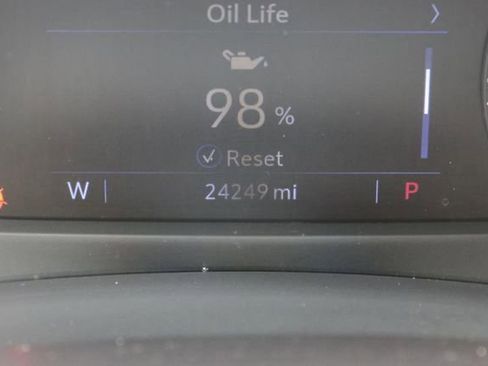 Certified 2022 Cadillac XT4 Sport image 17