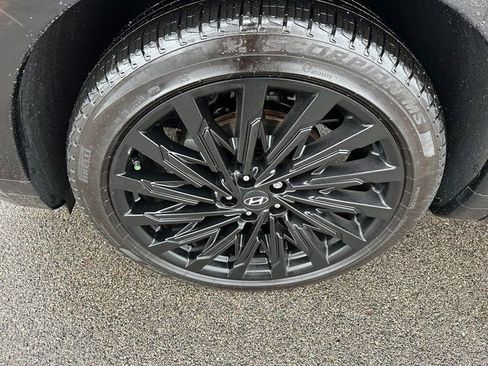 Used 2024 Hyundai Santa Fe Calligraphy image 8