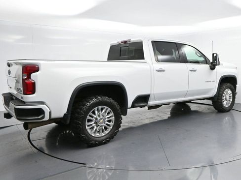 Used 2022 Chevrolet Silverado 2500 High Country AWD/4WD image 7