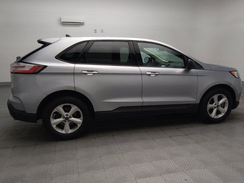 Used 2020 Ford Edge SE FWD image 10