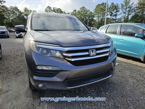 Used 2016 Honda Pilot Touring image 4
