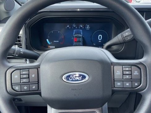 New 2026 Ford F250 XLT w/ XLT Premium Package image 25