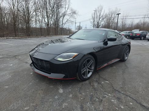 Used 2024 Nissan Z Sport image 3