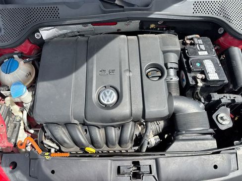 Used 2014 Volkswagen Beetle 2.5 image 24
