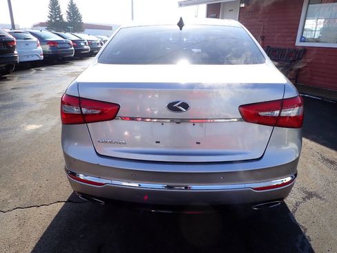 Used 2014 Kia Cadenza Premium w/ Luxury Package image 5