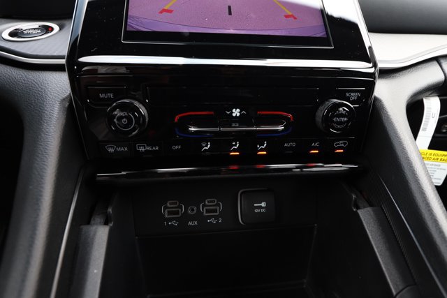 New 2026 Jeep Grand Cherokee Laredo RWD image 16