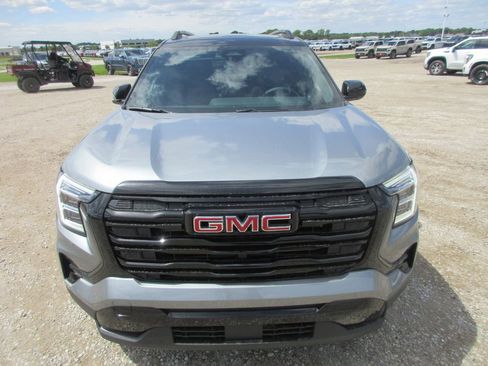 New 2026 GMC Terrain Elevation w/ Elevation Premium Package AWD/4WD image 10
