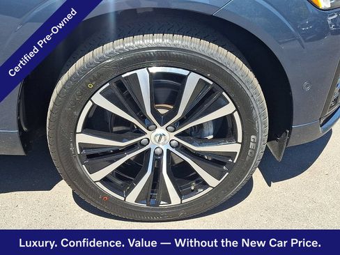 Certified 2024 Volvo XC60 B5 Plus w/ Climate Package AWD/4WD image 9