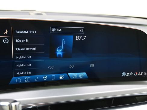 New 2025 Cadillac Lyriq Luxury image 27