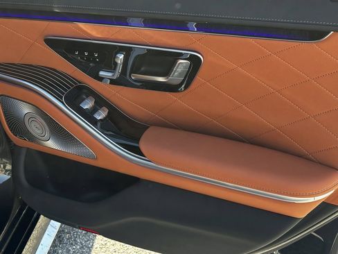 New 2026 Mercedes-Benz S 580 4MATIC Sedan image 19