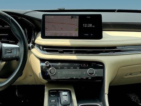Certified 2023 INFINITI QX60 Sensory w/ Vision Package AWD/4WD image 9