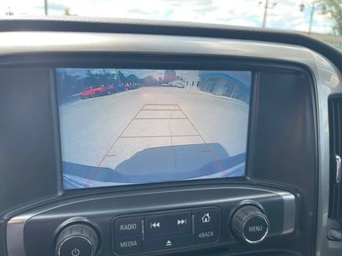 Used 2018 Chevrolet Silverado 1500 LT w/ Midnight Edition AWD/4WD image 9