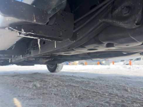 Used 2015 Chevrolet Colorado LT w/ LT Convenience Package image 22