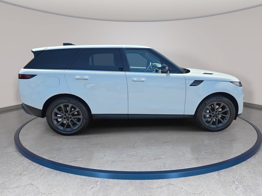 New 2026 Land Rover Range Rover Sport SE AWD/4WD image 4