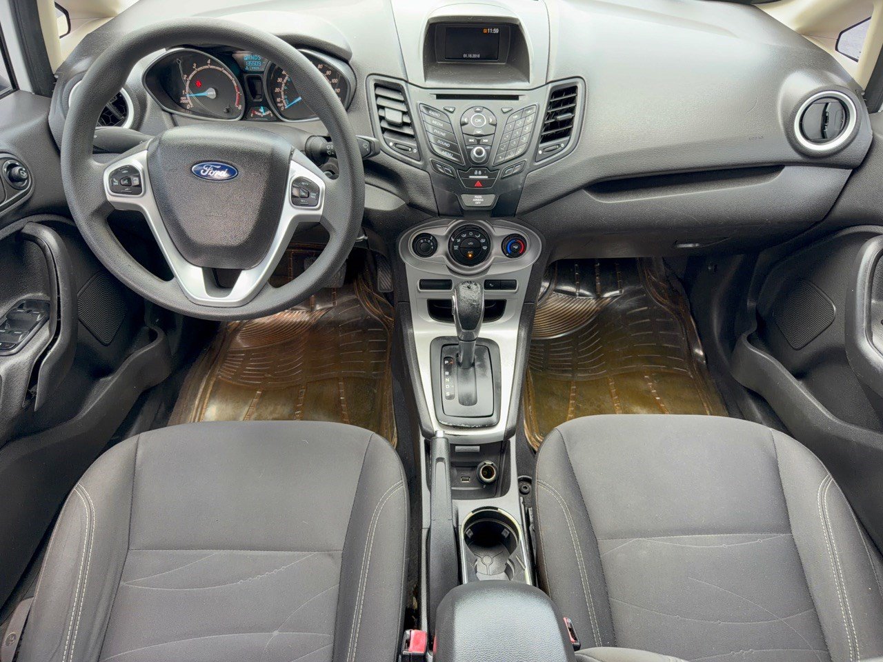 Used 2018 Ford Fiesta SE FWD image 17