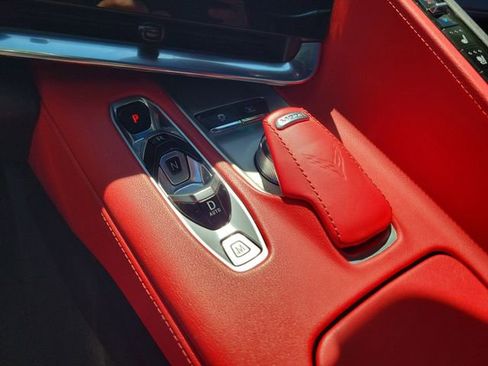 Used 2020 Chevrolet Corvette Stingray Preferred Cpe w/ 2LT Preferred Equipment Group RWD image 29