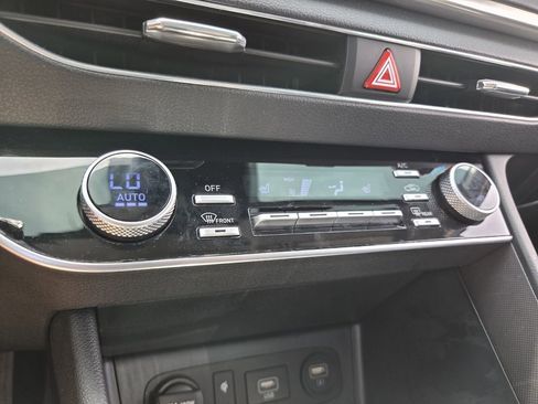 Used 2023 Hyundai Sonata SEL w/ Convenience Package FWD image 21